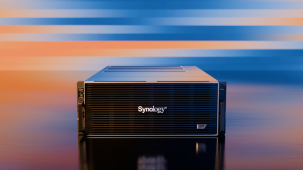 Synology je predstavil PAS7700, svoj prvi aktivno-aktivni NVMe all-flash sistem za shranjevanje podatkov, namenjen poslovnim okoljem z najzahtevnejšimi obremenitvami. Rešitev združuje izjemno zmogljivost, neprekinjeno razpoložljivost in napredne funkcije zaščite podatkov za kritične poslovne aplikacije.